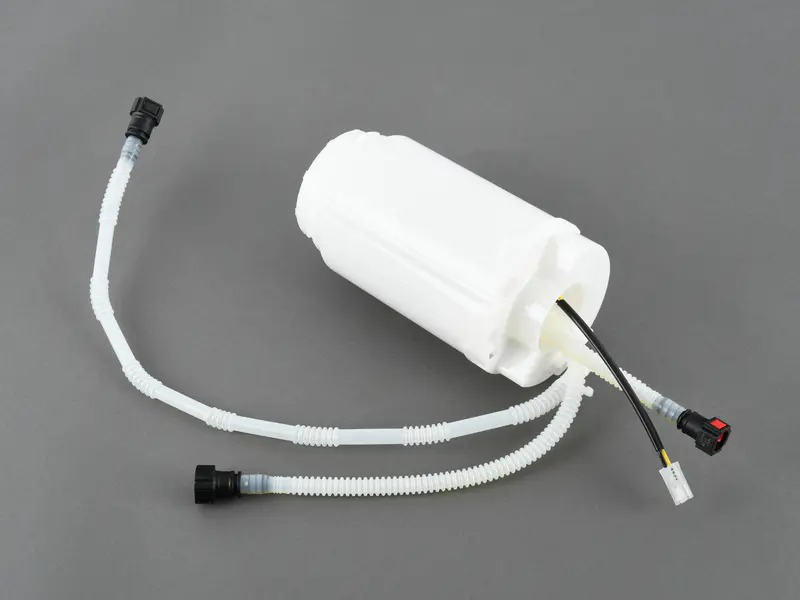 fuel pump 95562013120