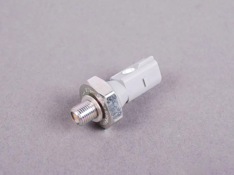 oil pressure switch 95860608140