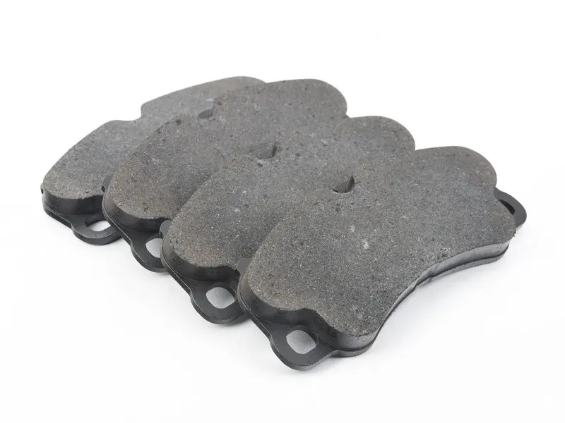 1 set of brake pads for disc brakes 99135194981