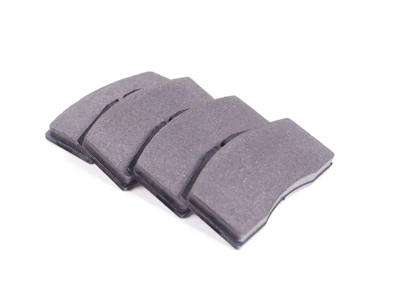 1 set of brake pads. This part number supersedes to 99335194904 99335194900