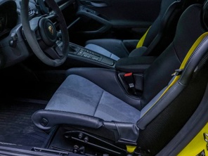 Kit de cales de réglage d'inclinaison de siège avant. Porsche 992.1 avec sièges LWB. - 9GT881105BY, 9GT881105A, 9GT881106BY, 9GT881106A - SRSAA02