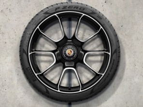 20"/21" Turbo S Exclusive Design hoogglans zwarte wielset met zomerbanden voor 992 Turbo / Sport Classic