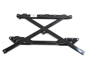 Renfort de traverse de berceau avant. Porsche 95B Macan LHD - 8K1399345E