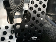 Einstellbare Gaspedalverlängerung. Porsche 911 / 964 / 993 / 944 / 968 / 928 / 986 / 996 - 96442311101, 96442311100, 9114211102, 91142311103, 927723511A, 827723511B