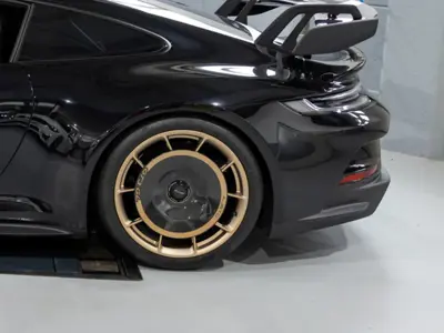 Aero-Scheiben Hinterrad Carbon. Porsche 992.1 GT3