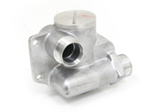 Alloggiamento termostato olio. Porsche 911S / Carrera 2.7L 1973 - 91110701500