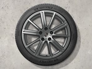 Llantas de aleación Panamera Turbo de 20" (en Adamantium) y neumáticos de invierno Porsche original - 976044600B