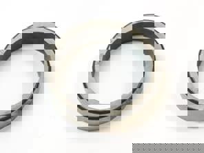 Anillo de asiento de válvula de escape sobredimensionado. Porsche 912 1.6 - 61610431652