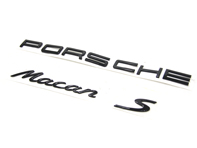 Targhetta posteriore «PORSCHE Macan S» in colore nero (lucido). PorscheMacan - 95B04480281041, 95B04480281