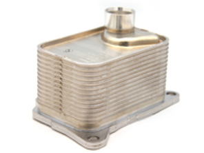 Radiatore olio motore. Porsche 95B Macan 2.0L - 95811702110, 95811702100