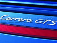 Insignia trasera 'CARRERA GTS', PLATA. Porsche 997.2 - 99755903706