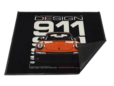 DESIGN911 Logo-Teppich – 1,40 m x 1 m