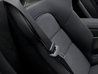 Driepuntsgordel voor, zwart. Porsche 918 Spyder 2015 >> - 95B857705C, 95B857705CHCP, 95B857705COR1, 95B857705COP2, 95B857705COA5, 95B857705COC7, 95B857705COB6, 95B857705C62S, 95B857705CM3C, 95B857705CM7U