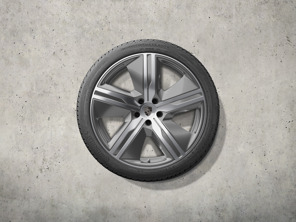 22' Macan exclusive design winter wheel-and-tyre set, platinum silver. Porsche Macan-e - 95C044600M