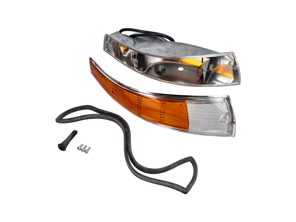 Front indicator housing, Metal Inc Lens & gasket. Porsche 911 68-73 - PCG63193520, PCG63193620, 90163140103, 90163140203 - 1695401870, 1695401880