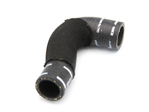 冷却液软管。保时捷卡宴 957 / 958 柴油版 - 95510630200