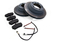 Paquete de pastillas y discos de freno traseros. Porsche Cayman GT4 - 98135240780, 98135240880, 99135294701, 99160918500