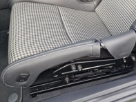 侧垫保护罩。保时捷 918 固定碳纤维桶形座椅 - 9GT881805A8YR, 9GT881805ABI0, 9GT881805AOG4, 9GT881805ALG0, 9GT881805AQL0, 9GT881806A8YR, 9GT881806ABI0, 9GT881806AOG4, 9GT881806ALG0, 9GT881806AQL0