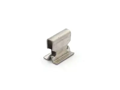 Collier en U pour évent intérieur de pare-chocs avant. Porsche 986 Boxster S 3.2L - 99950770700