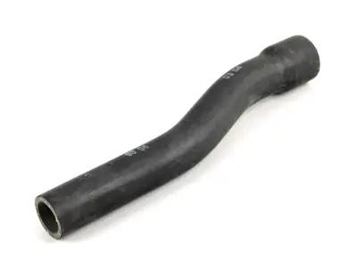 Tubo flessibile superiore del radiatore dell'acqua, aspirazione DESTRA. Porsche 986 Boxster 2.5L/2.7L - 99610662201, 99610662200, 99610662203 - URO-004683