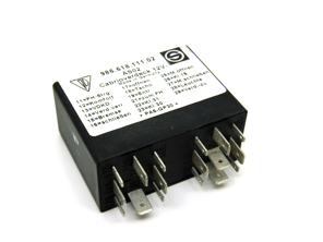 Relé del capó del descapotable. Porsche 986 Boxster 1997-99 - 98661811102, 98661811103, 98661811100