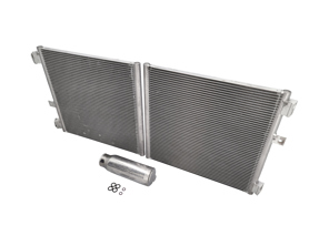 Kit de condenseur de radiateur de climatisation (Air Con). Porsche 981 Boxster et Cayman - 99157311102, 99157311106, 99970755741, 94457314301, 99970766040