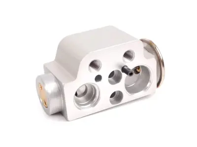Airco expansieventiel. Porsche 955 Cayenne - 95557231901, 8UW 351 239-761 - AVE124000P