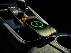 Chargeur de téléphone sans fil avec Magsafe. Porsche 971 Panamera - 971857335A, 971857335A1E0, 971857335B, 971857335B1E0, 971857335C, 971857335C1E0