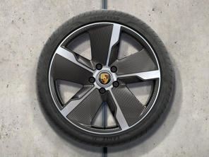 21' Taycan Exclusive Design with aeroblades in Carbon Alloy Wheels & Summer Tyres Original Porsche - 9J1073660S