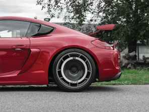 Cerchio posteriore EVO Aero disc in fibra di carbonio per cerchi in lega. Porsche 981 GT4