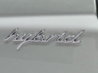 'HYBRID' - Insignia de puerta cromada para Porsche 970 Panamera - 97055926500