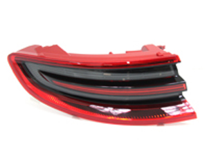 Indicator rear, Outer. Porsche 95B Macan - 95B945095D, 95B945096D, 95B945095M, 95B945096M, 95B945095R, 95B945096R