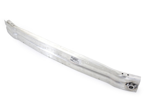 前保险杠加强杆。保时捷 95B.1 Macan / 95B.2 Macan - 8R0807113D - 8R0807113D