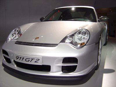 前部设计空气动力套件 GT2。保时捷 996 08/2001>>