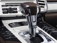 Gear Selector Lever in ALUMINIUM. Porsche 958 Cayenne - 95804470000