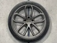 20' 718 Cayman GT4 Velgenset, platina. Origineel Porsche - 98204460302