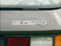 924 - Zilveren stickerbadge Porsche 924 1976-85 - 477853625C