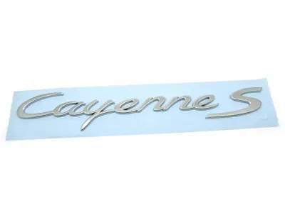 CAYENNE S - Stemma posteriore cromato per Porsche 958 Cayenne MKIII - 95855967600, 958559676000C1