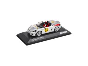 Porsche 718 Spyder RS (982) – Limited Edition, Silver. - WAP0202160SSPY