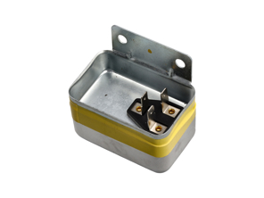 Voltage regulator for alternator. Porsche 911 1969-81 / 914 >>1971 - 90160320602, 5DR 004 243-111, 5DR 004 243-041, 5DR004243111, 5DR004243041, 0120400665, 0190085001, 0190600001, 0190600002, 0190600004, 0190600005, 0190600006, 0190600007, 0190600008, 0190600009, 0190600010, 0190600011, 0190600012, 0190600013, 0190600014, 0190600016, 0190600018, 0190600020, 0190600021, 0190601001, 0190601002, 0190601003, 0190601006, 0190601007, 0190601008, 0190601009, 0190601010, 0190601012, 0190601013, 0190601017, 0192032001, 0192062001, 01920, 90160320603, 91160320613 - GER024