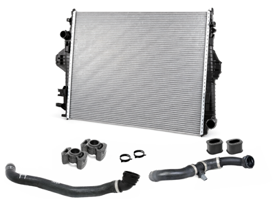 Radiator water with hoses, Centre. Porsche 958 Cayenne 4.8L 2011-18 - 95810613200, 95810640200, 95810640100
