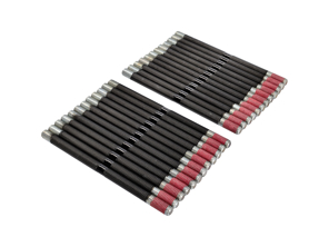 Lot de 24 goujons de culasse Dilavar. Porsche 911/ 964 / 993 1965-98 - 99310117053, 99310117051, 99310117054