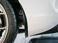 Protectores universales contra impactos de piedras en la parte trasera de silicona Rennline - E300