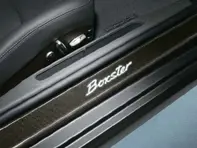 Embellecedores de estribos laterales en carbono con logotipo, iluminados. Porsche 987 Boxster - 98704480035, 98704480036