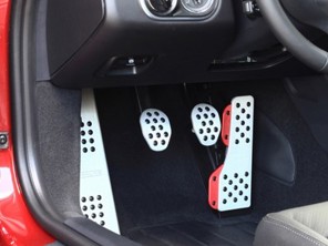 Rennline Aluminium 4 Piece Pedal Set Rubber Grip. Porsche 991/ 981 - P71.60.101, P7160101