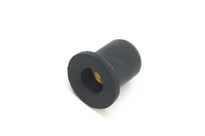 Druk de inzetmoer M6 in. Porsche 986 / 987 / 996 / 997 / 991 - 99950020600, 99950007800