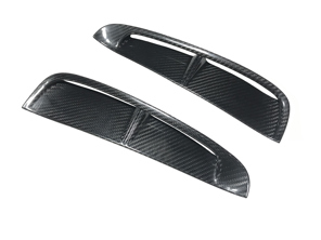 Carbon fibre front wing air outlet panel. Porsche 971.1 Panamera - SDP971-06