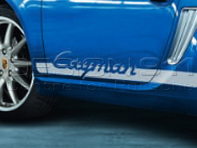 Tiras laterales con designación de modelo. Porsche 987C Caimán - 98704480252, 98704480253