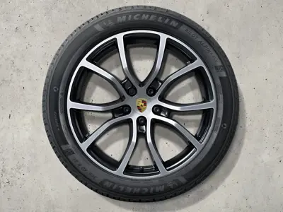 21" Cayenne Exclusive Design Alufelgen und Winterreifen Original Porsche - 9Y0044603H, 9Y0044633H
