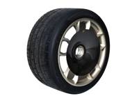 碳纤维后轮气动盘。保时捷 991.2 GT2 RS